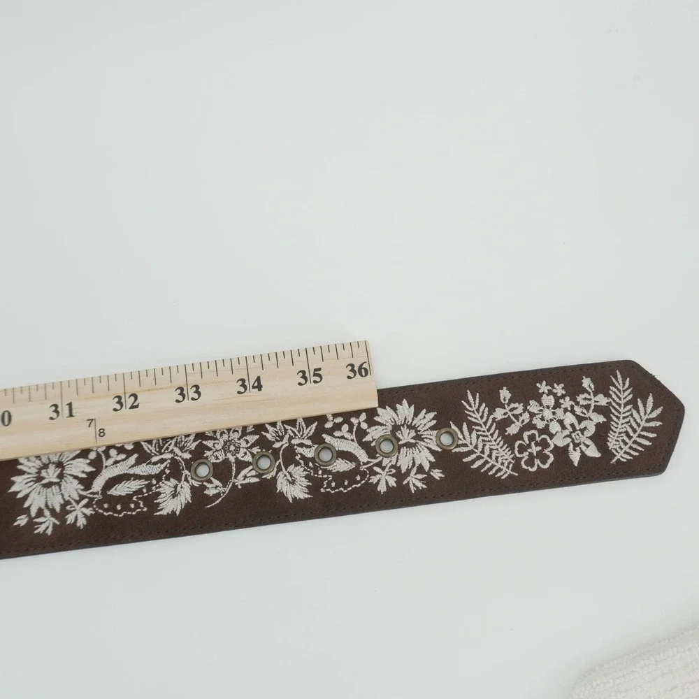 Floral Embroidered Belt Womens Large 34